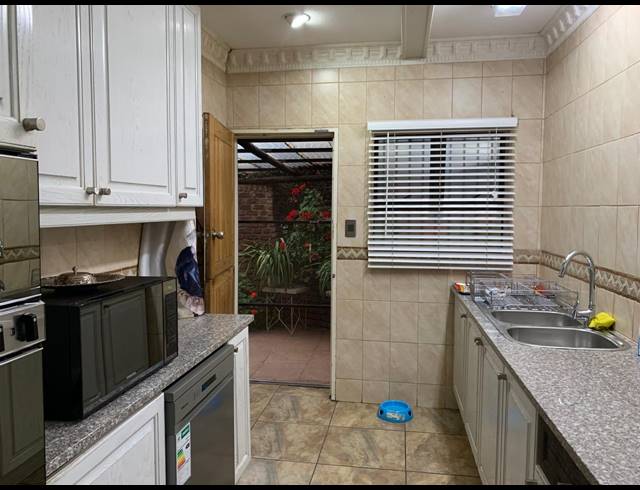 6 BEDROOM HOUSE FOR SALE IN VANDERBIJLPARK SE 2
